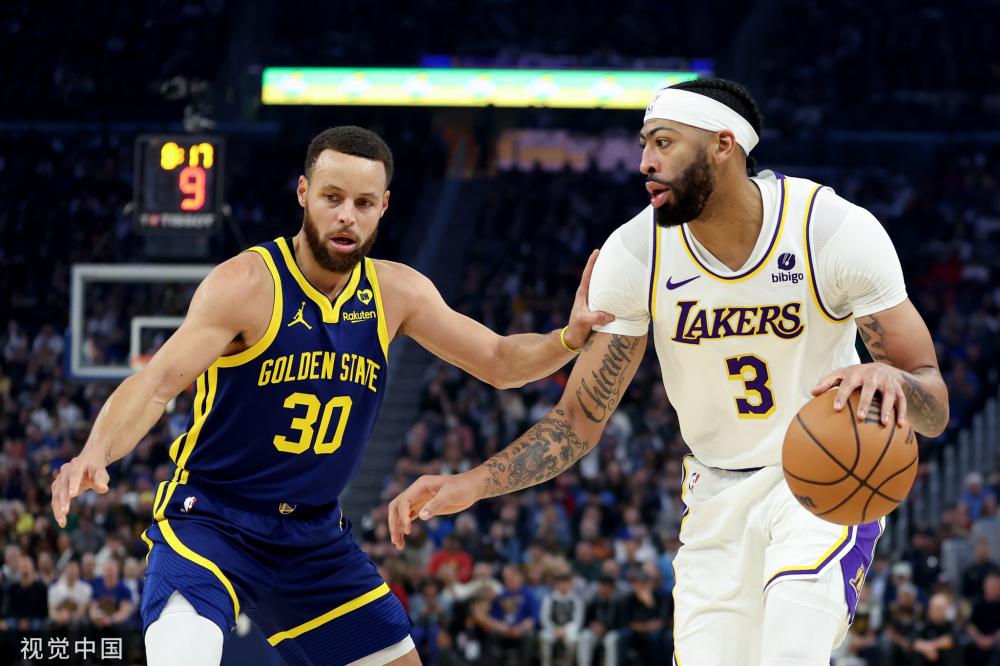 科斯塔的出 科斯塔的出